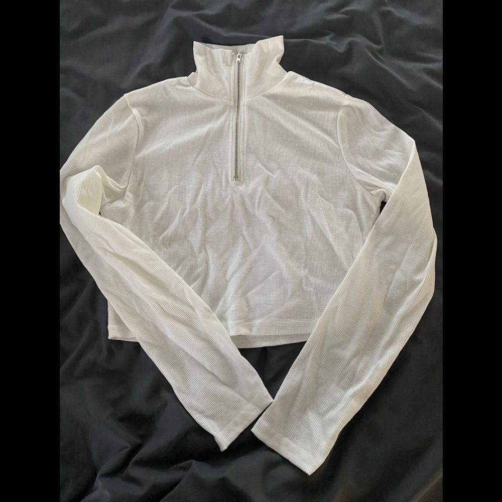 Ribbed Knit Crop Top